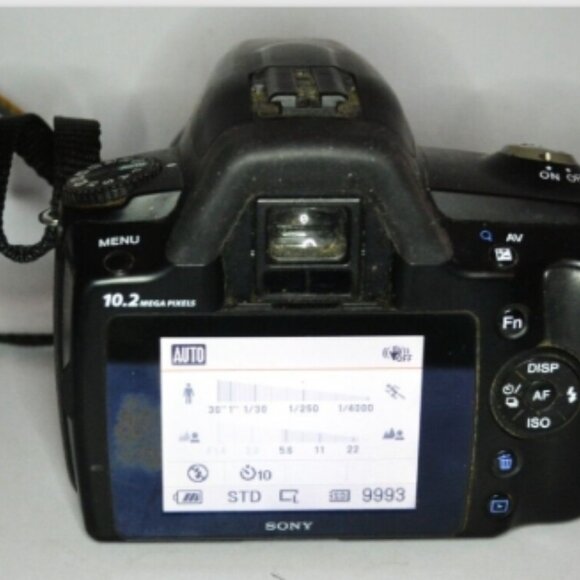 Sony A230 Digital SLR With Charger 2 Batteries Tested And Works Photography - Picture 2 of 8